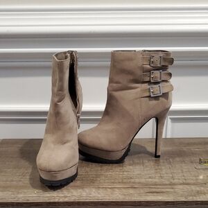 Cute Tan Ankle Boots